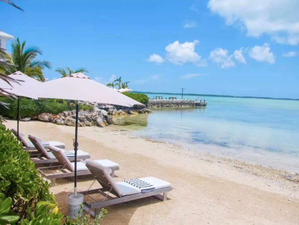 Exclusive Off-Grid Island Retreat in The Bahamas - Luxury Getaway